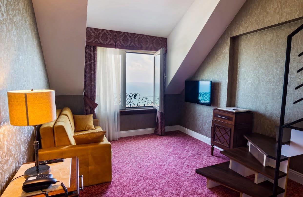 Mell Hotel Trabzon Exterior foto